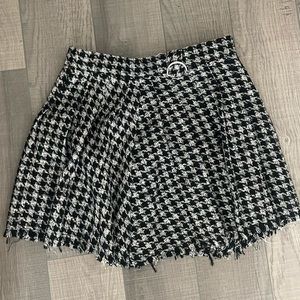 Black and white tweed mini skirt